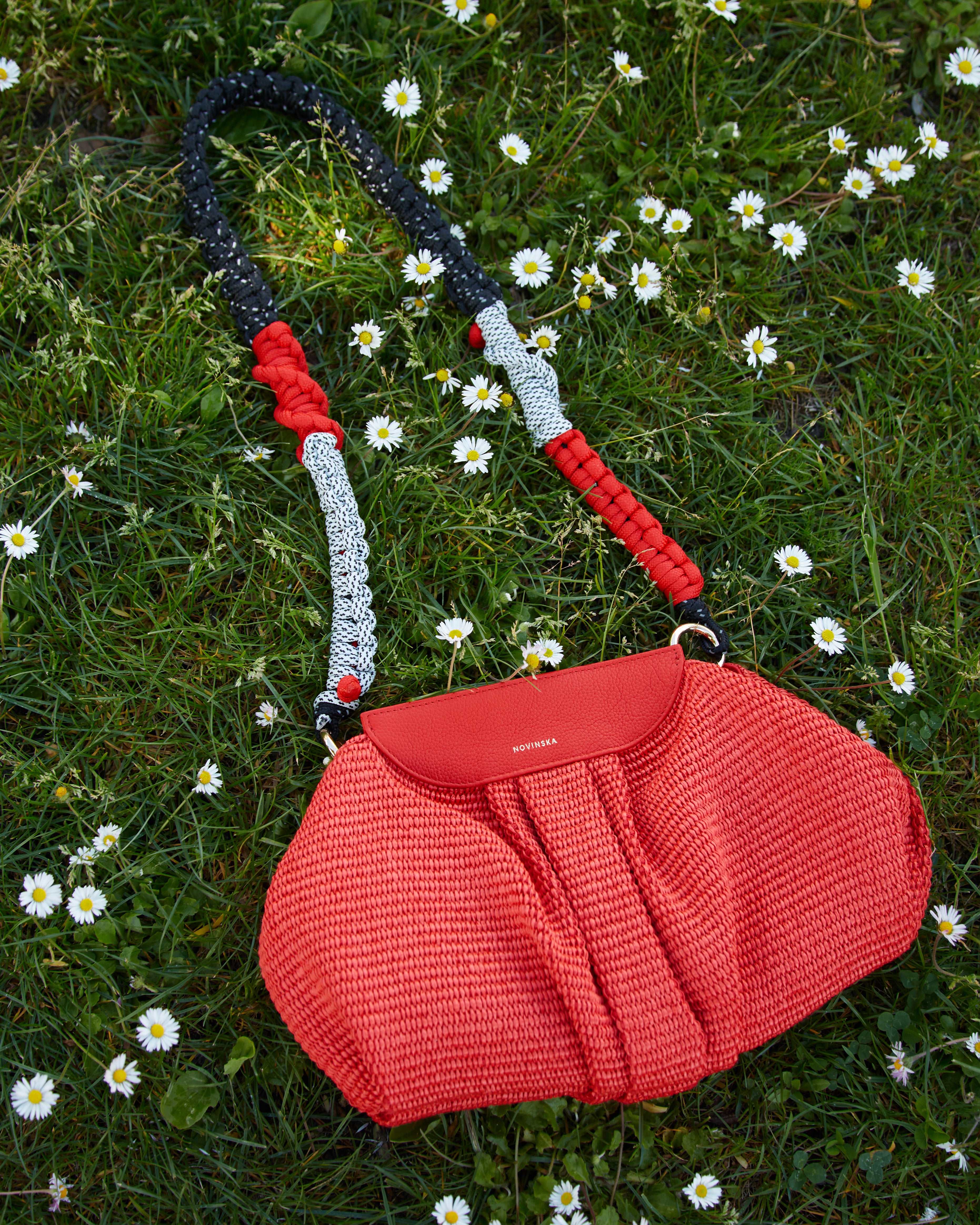 Raffia Cloud Bag - Czerwona