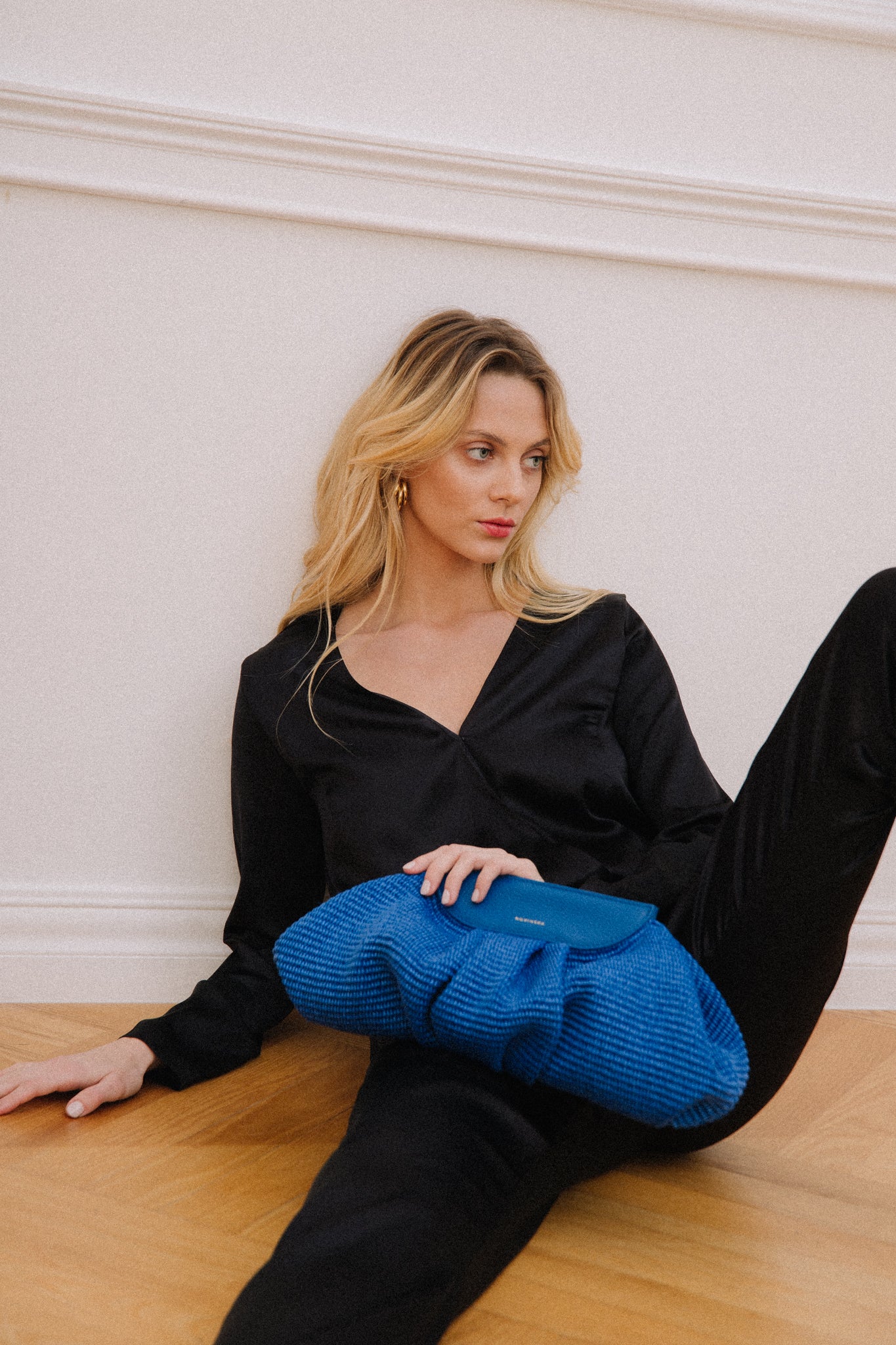 Raffia Cloud Bag - Royal Blue