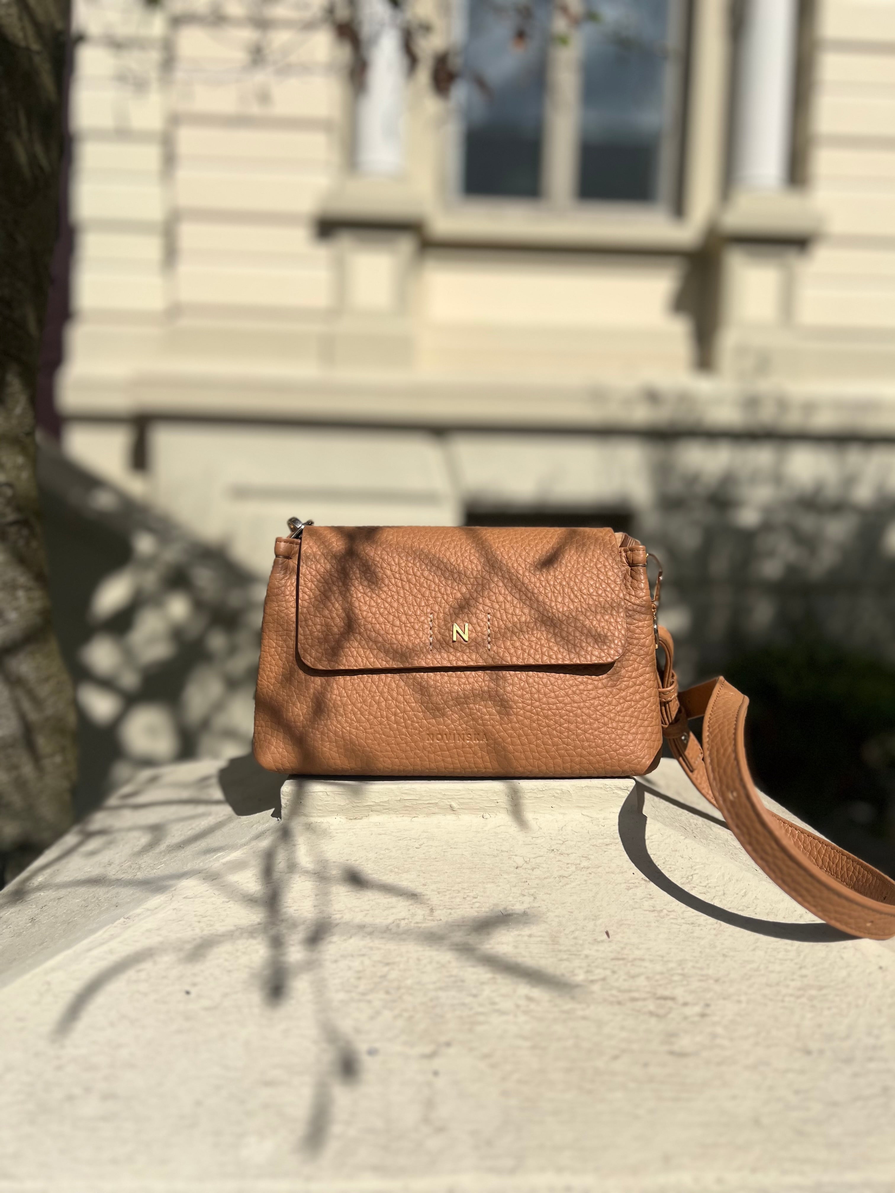 Mini Flap Bag - Toffi