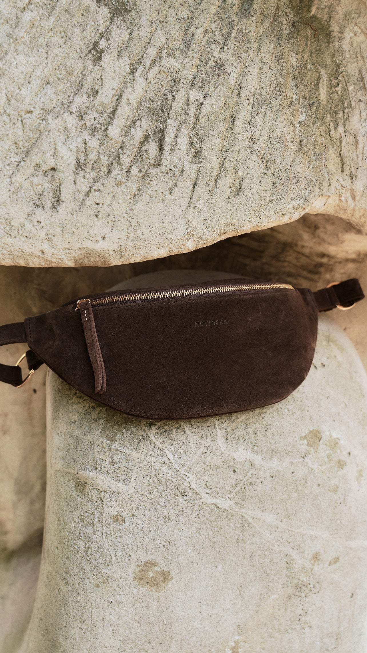 WAIST BAG - Espresso zamsz